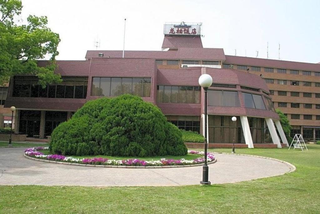 Cypress Hotel Jin Jiang Shanghai Exteriör bild