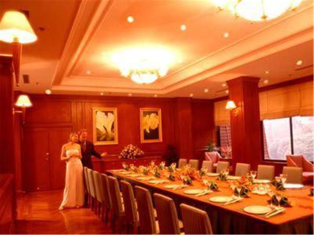 Cypress Hotel Jin Jiang Shanghai Exteriör bild